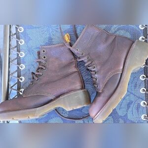 Doc Marten leather combat boots side 6.5/7M